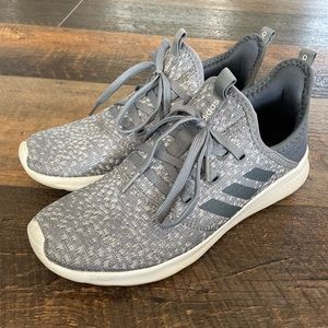 Women’s Adidas Cloudfoam sneakers